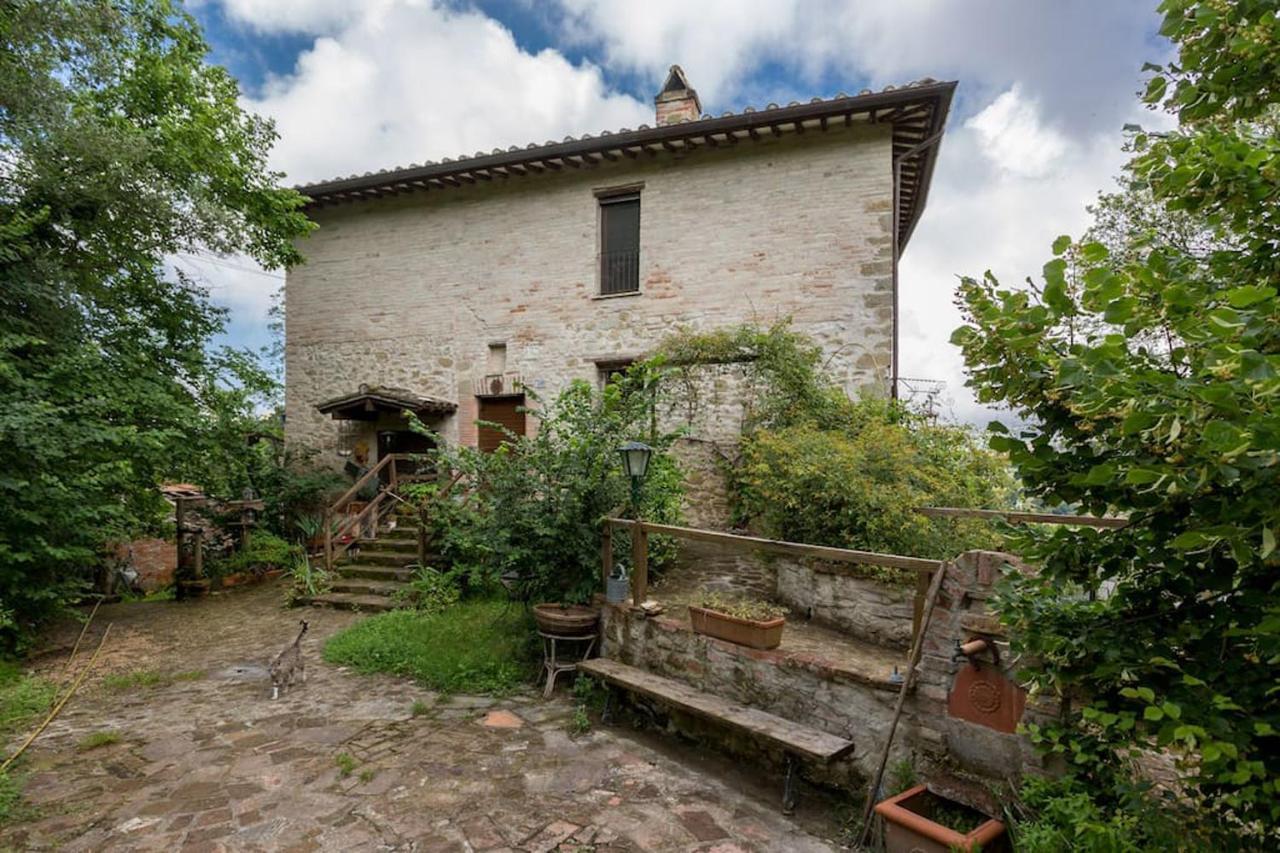 Agriturismo Il Poggio Degli Scoiattoli Περούτζια Εξωτερικό φωτογραφία