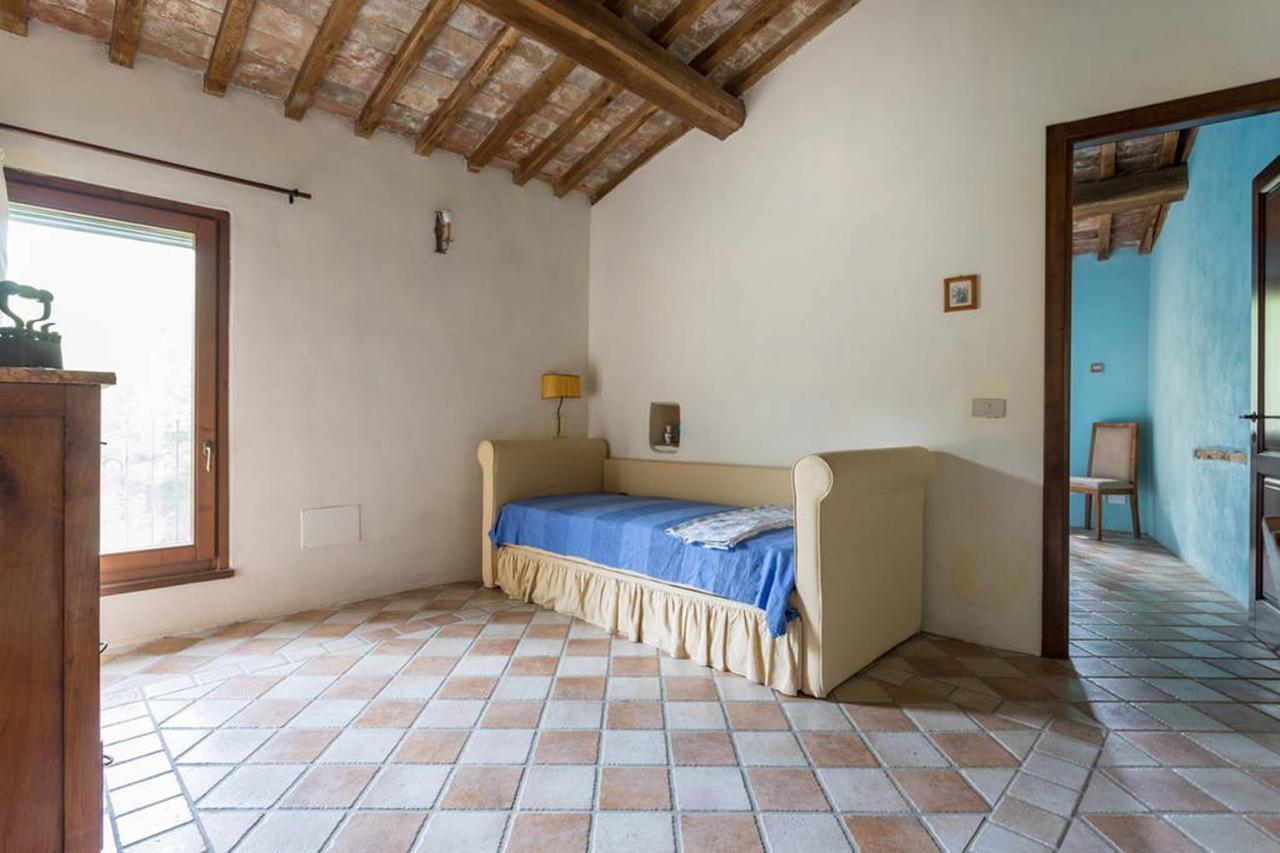 Agriturismo Il Poggio Degli Scoiattoli Περούτζια Εξωτερικό φωτογραφία